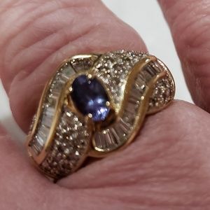 Diamond and tanzanite ring